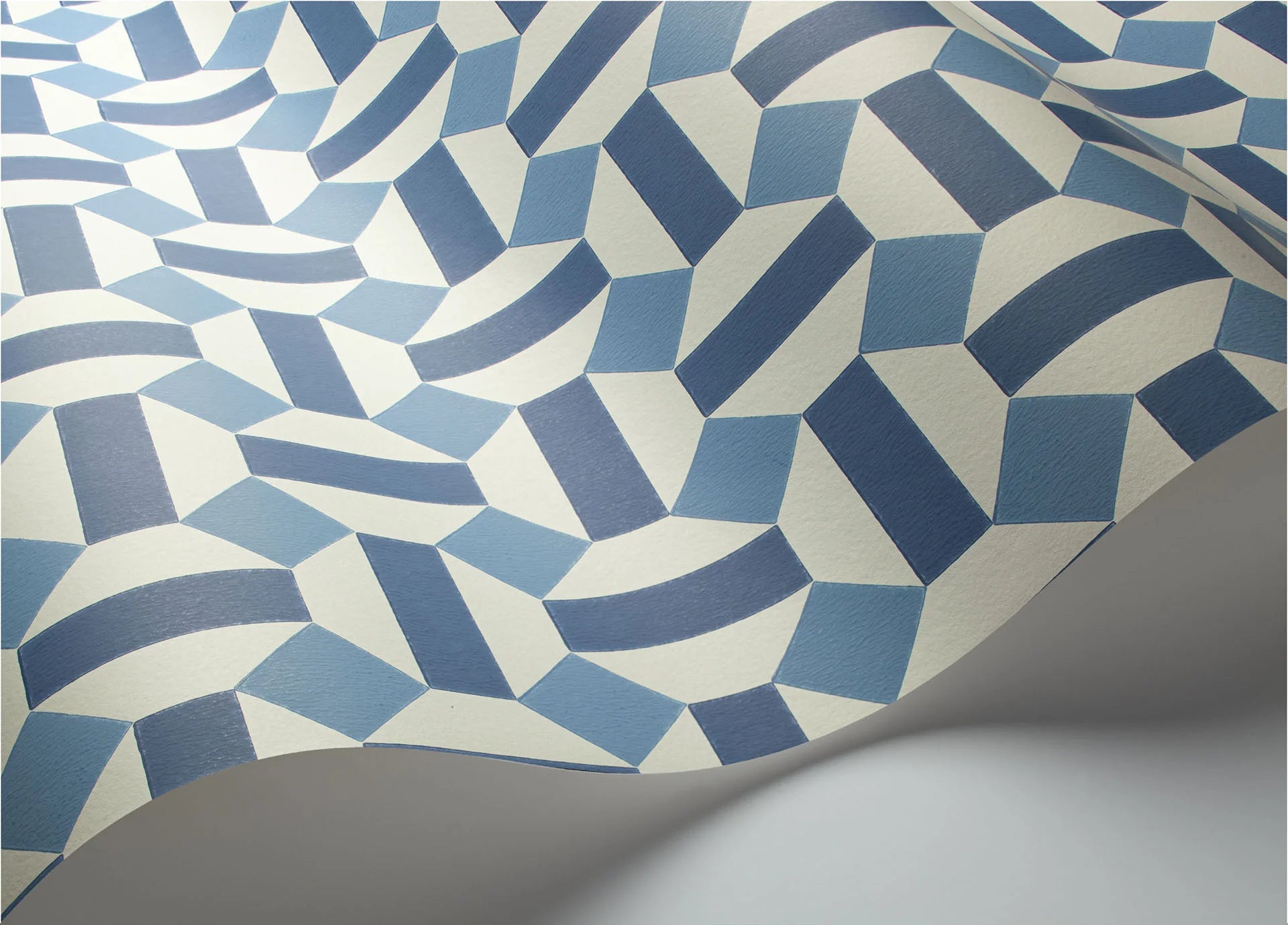 Cole & Son Seville Alicatado, Hyacinth on Chalk