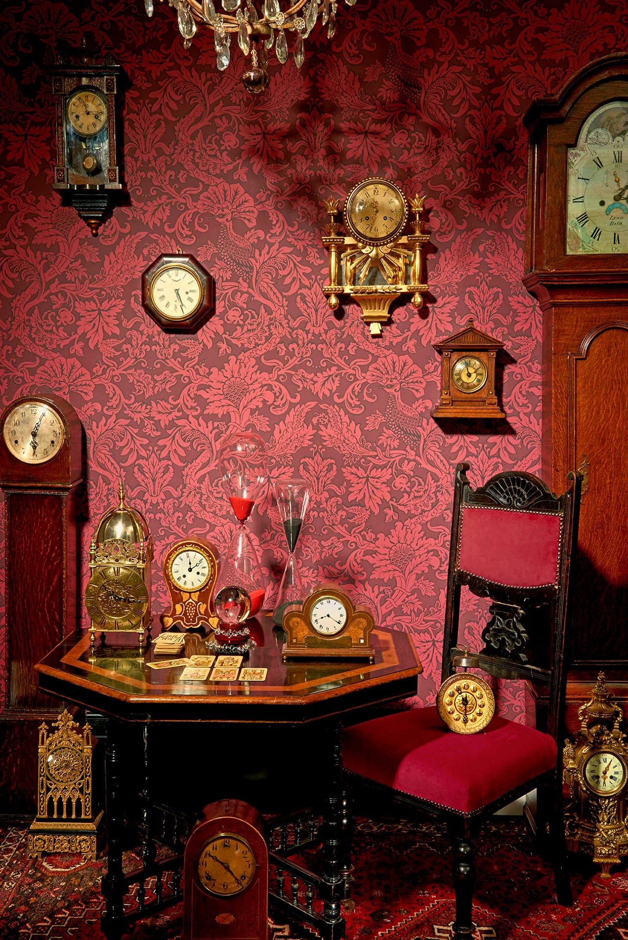 Cole & Son Mariinsky Damask Balabina, Red on Crimson