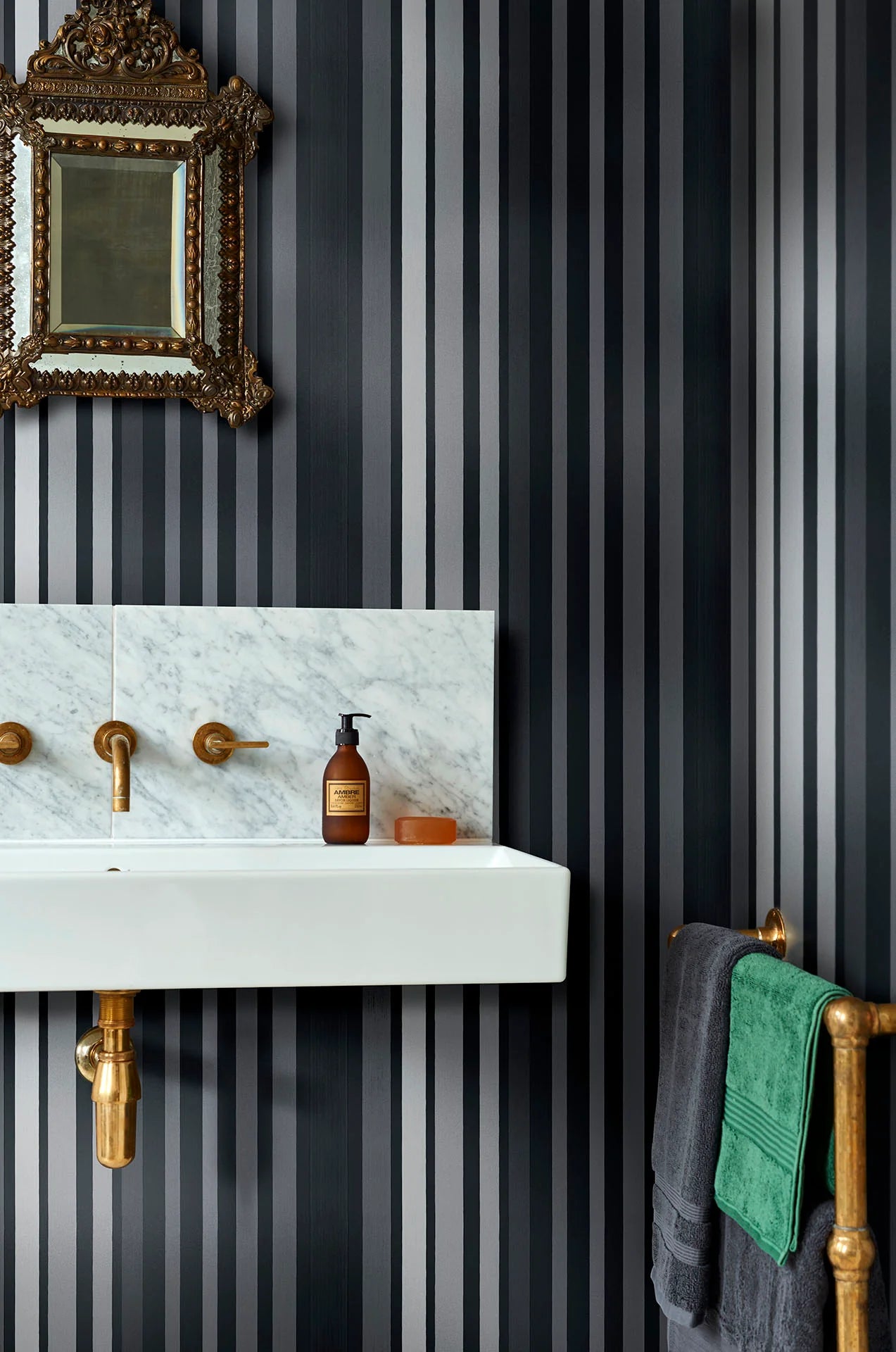 Cole & Son Marquee Stripes Carousel Stripe, Metallic Silver on Charcoal