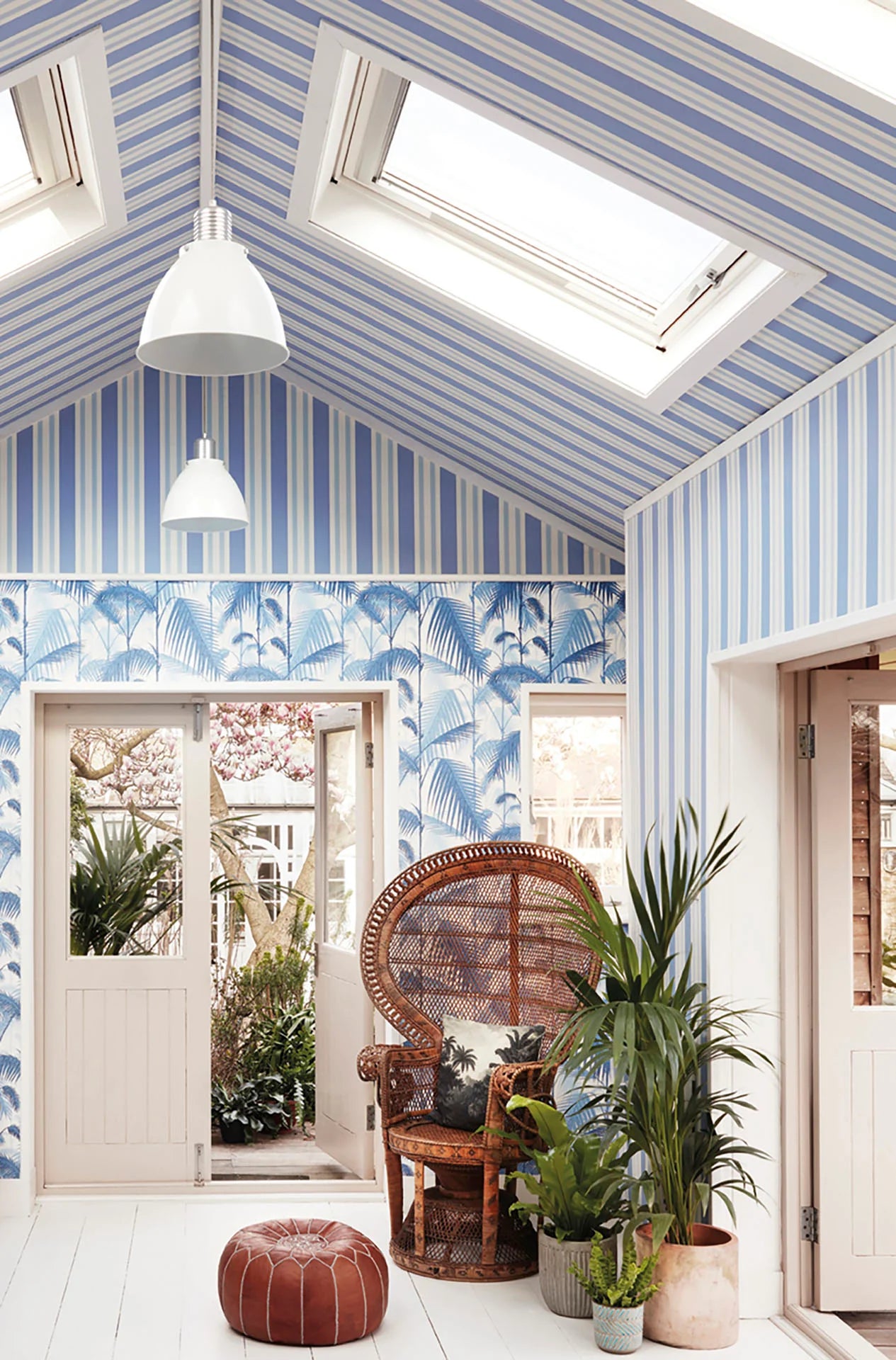 Cole & Son Marquee Stripe Polo Stripe, Hyacinth Blue & Cerulean