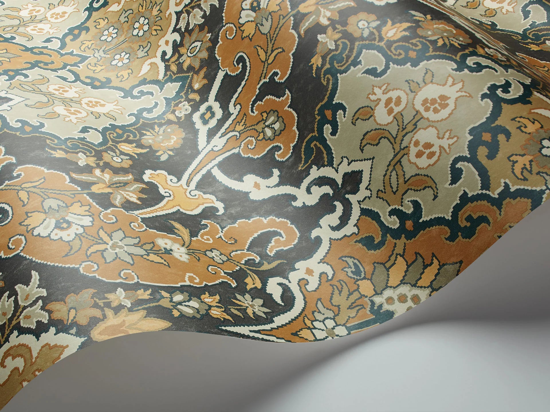 Cole & Son Mariinsky Damask Pushkin, Stone & Ginger on Soot