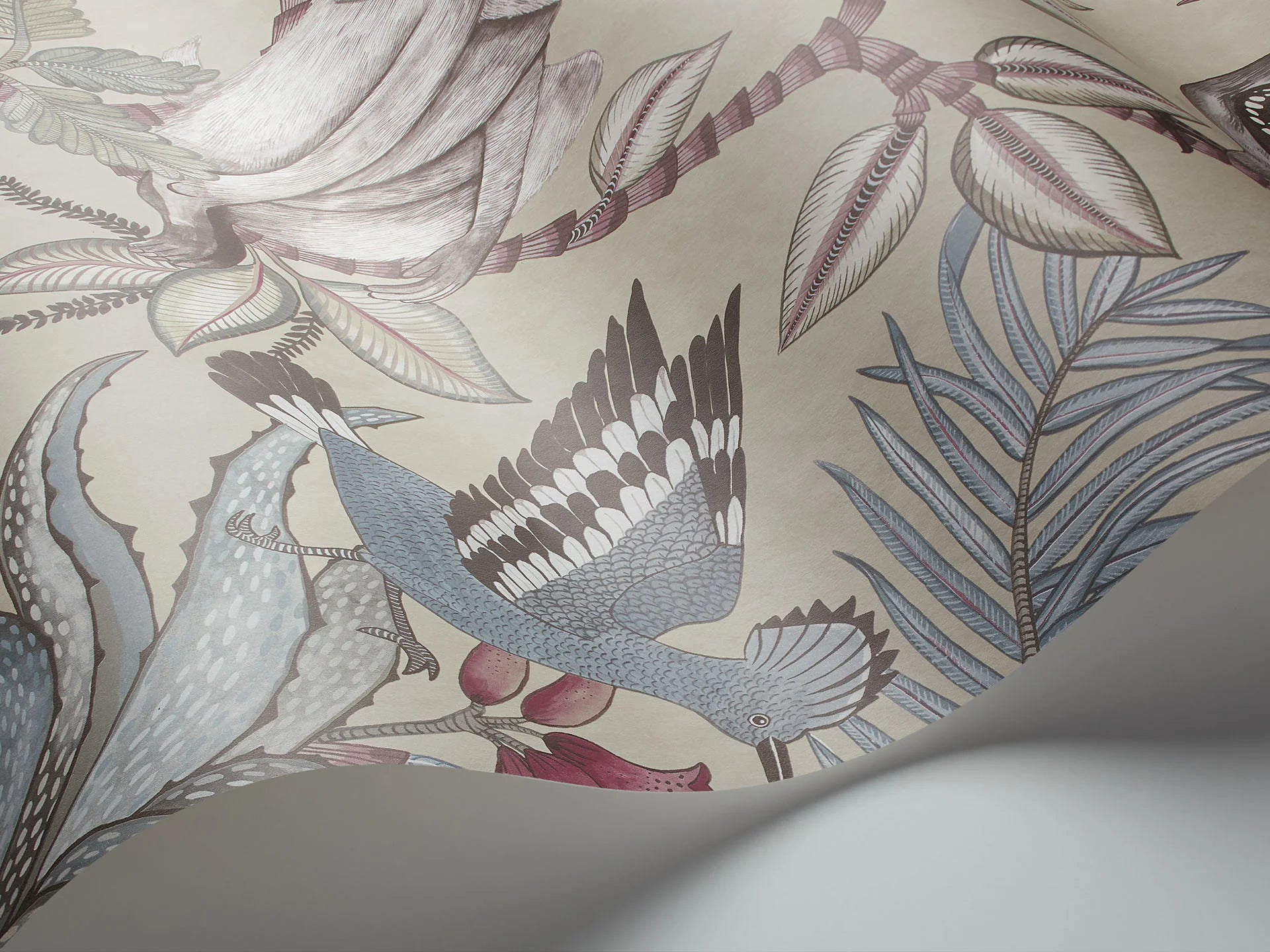 Cole & Son Ardmore Savuti, Dove & Powder Blue on Safari