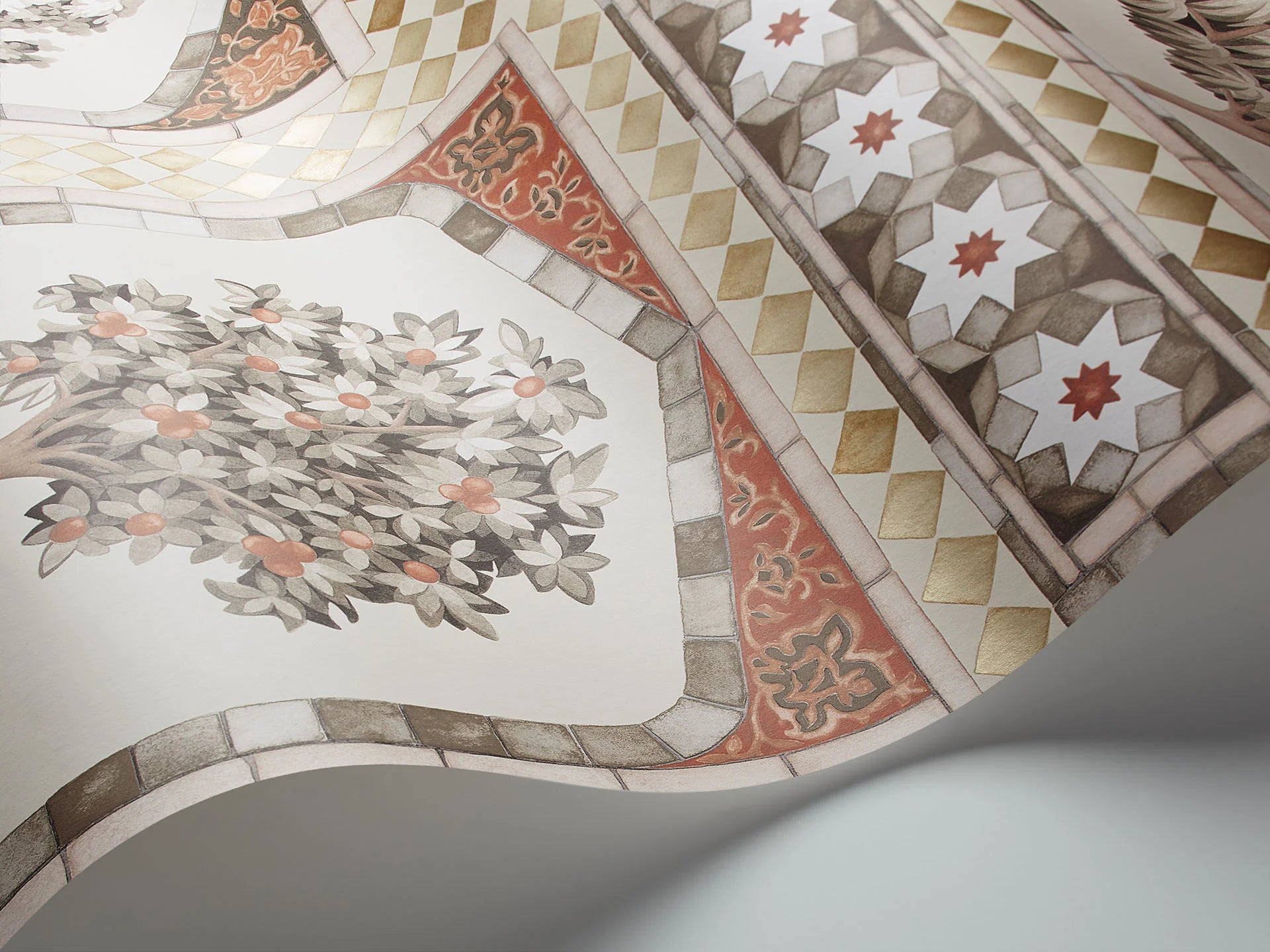 Cole & Son Martyn Lawrence Bullard, Sultan's Palace, Metallic Gold & Spice