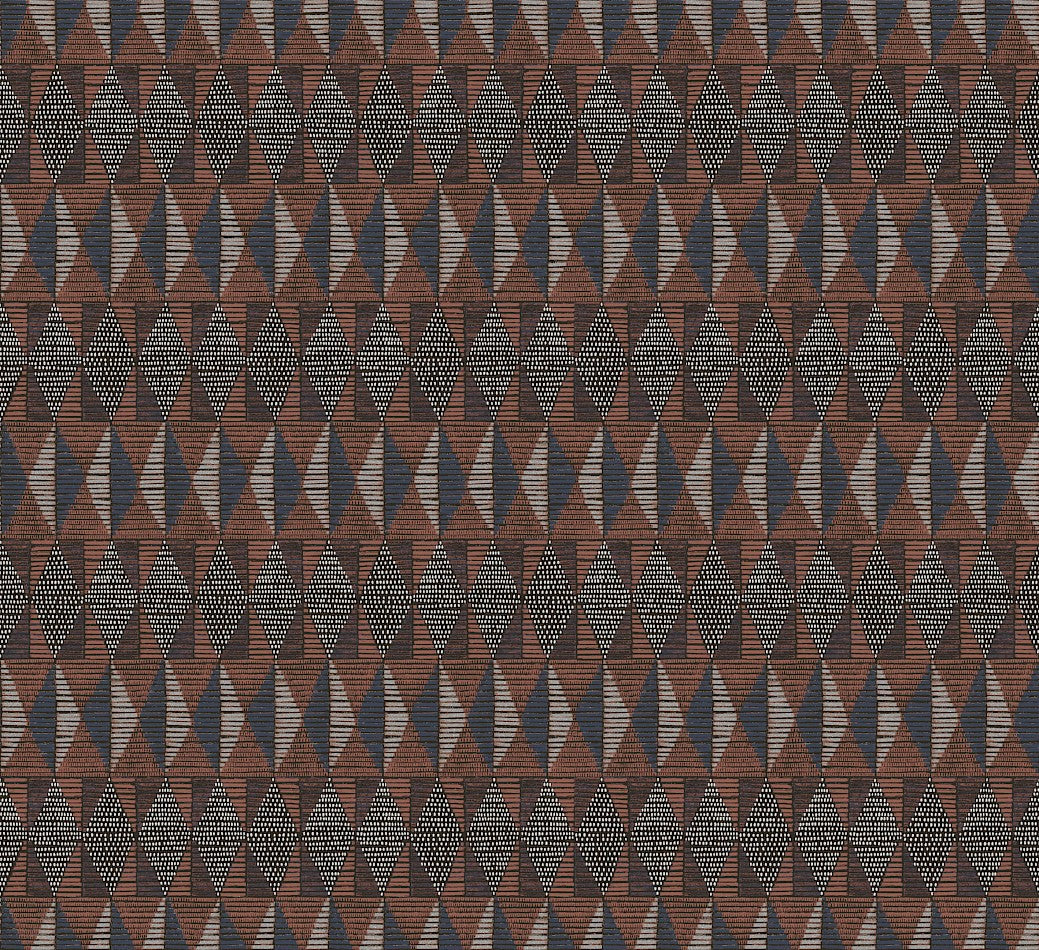 Masureel Amani Bolga, Clay