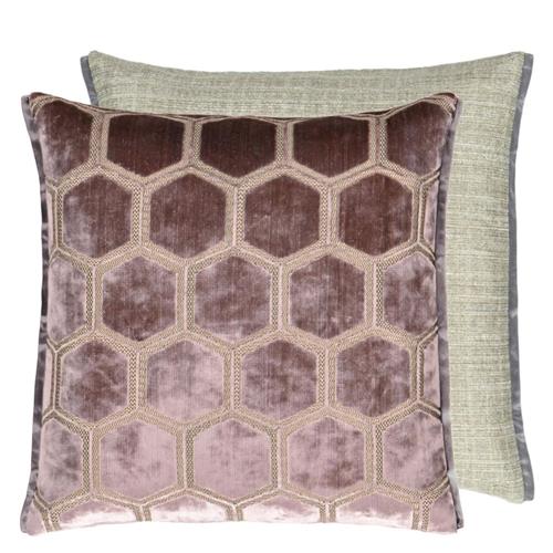 Designers Guild Sierkussen Manipur Amethyst Honingraat 43x43