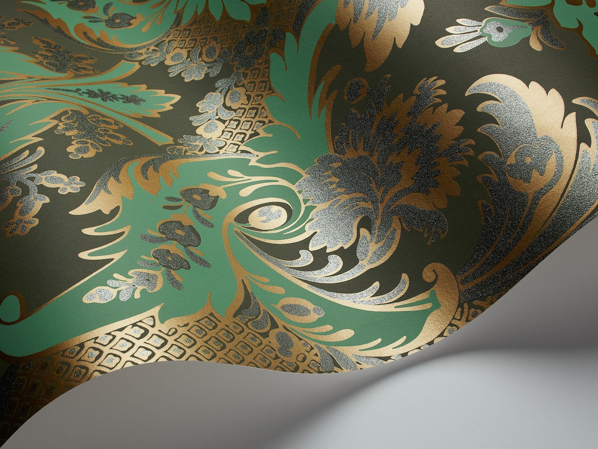 Cole & Son Albemarie, Aldwych, Metallic Gold & Viridian on Dark Viridian