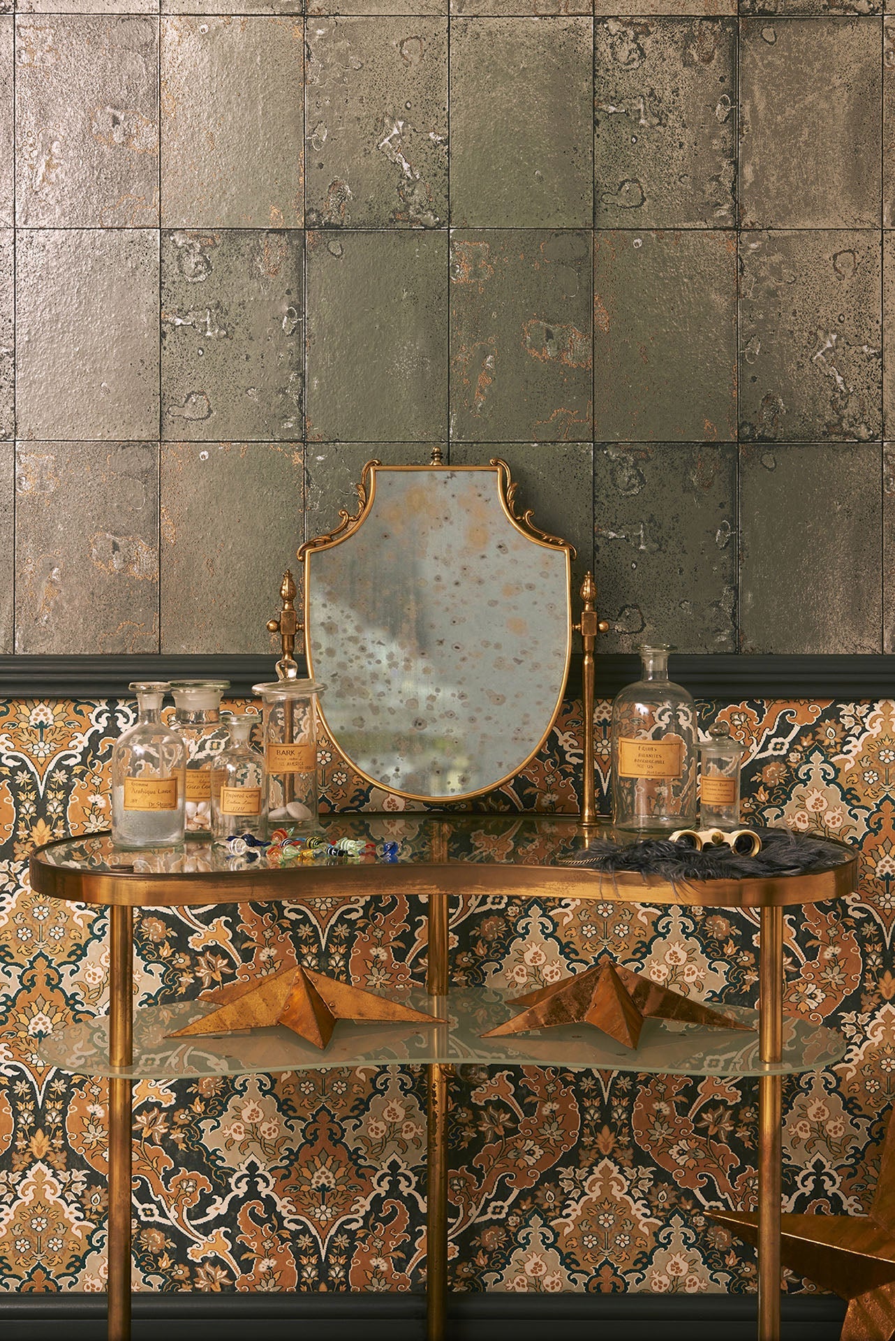 Cole & Son Mariinsky Damask Antique Mirror, Metallic Gilver (Foil)