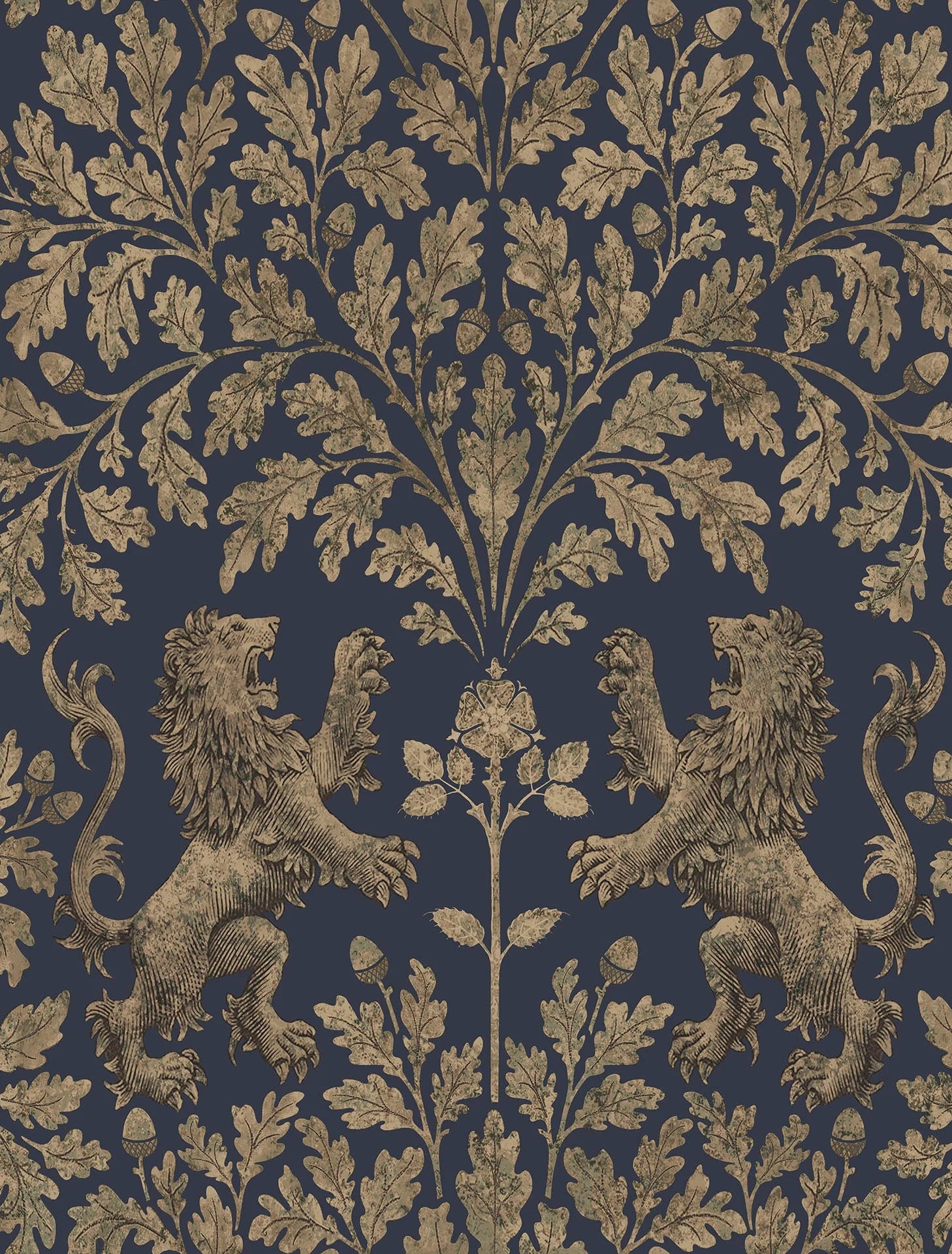 Cole & Son The Pearwood Collection. Boscobel Oak, Metallic Gilver on Ink