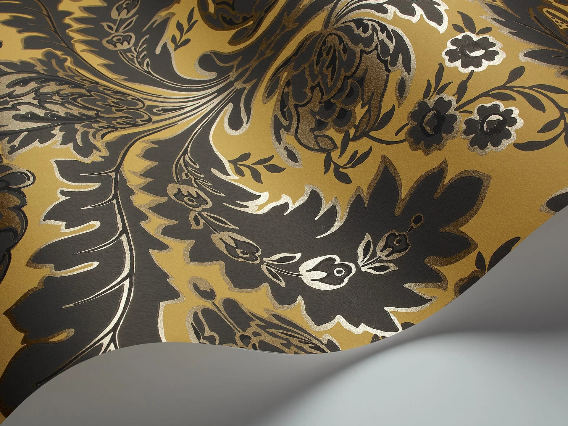 Cole & Son, Albemarie, Coleridge, Charcoal on Yellow