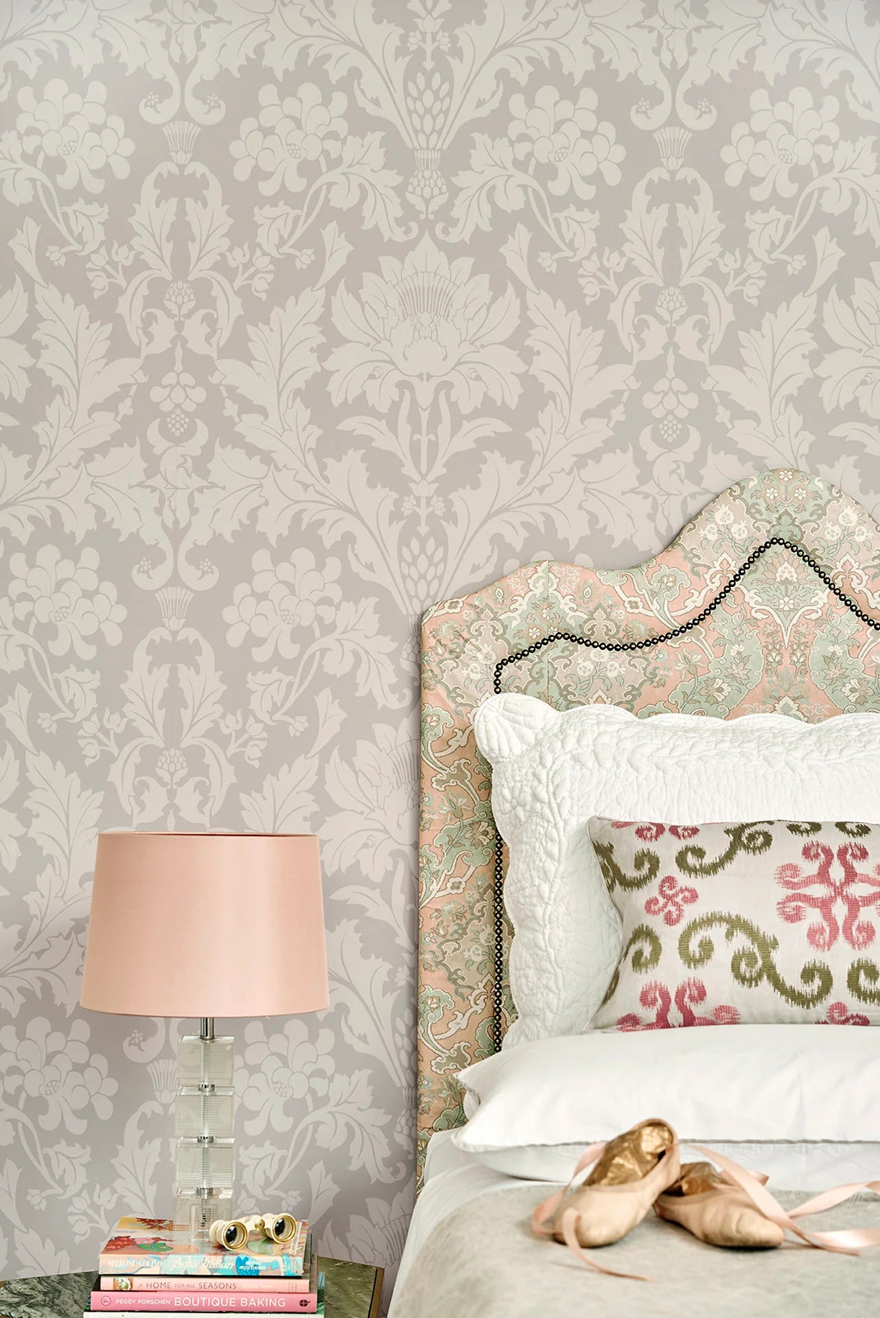 Cole & Son Mariinsky Damask Fonteyn, Taupe