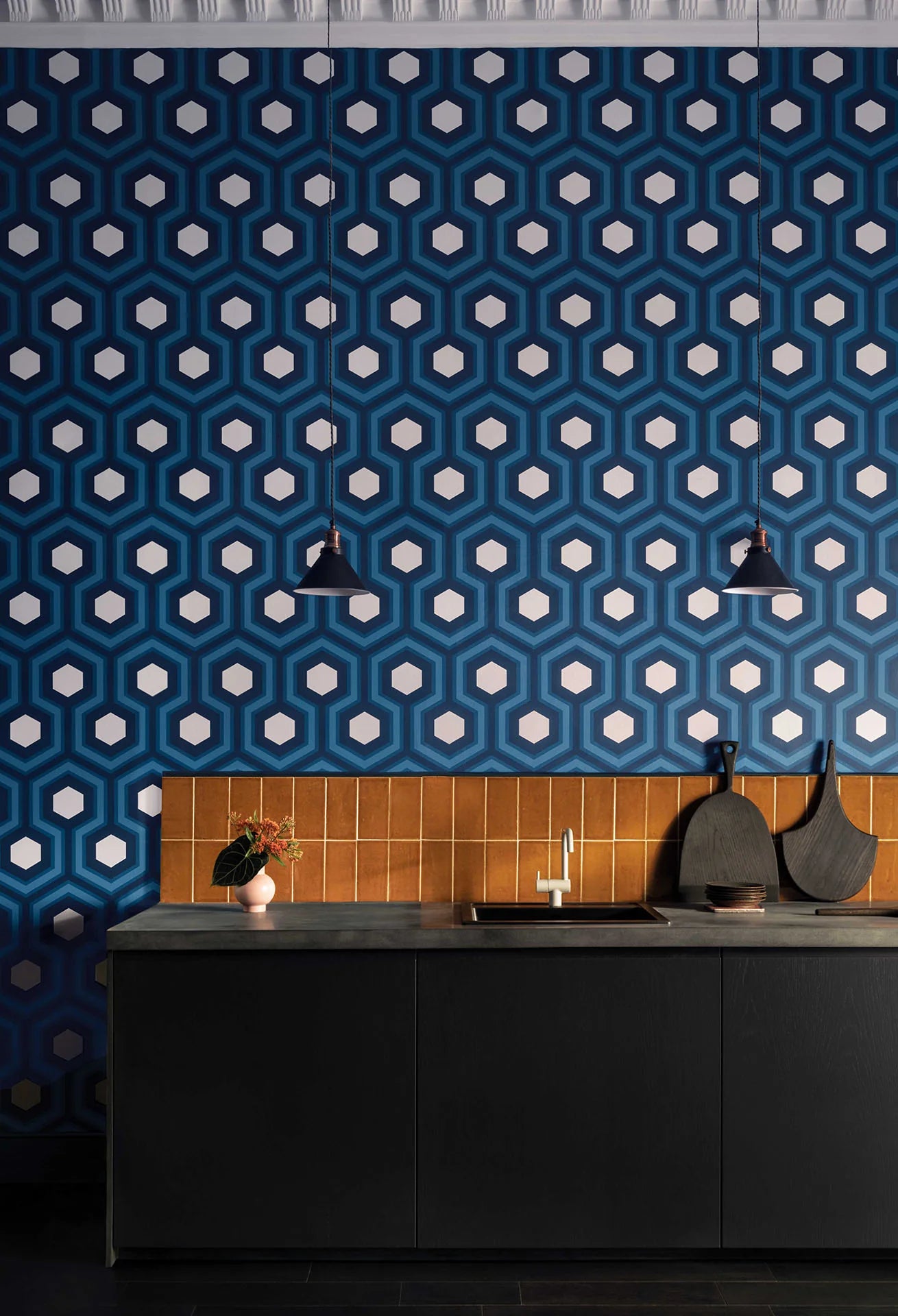 Cole & Son Contemporary Collection Hicks' Grand, Blue & White on Navy
