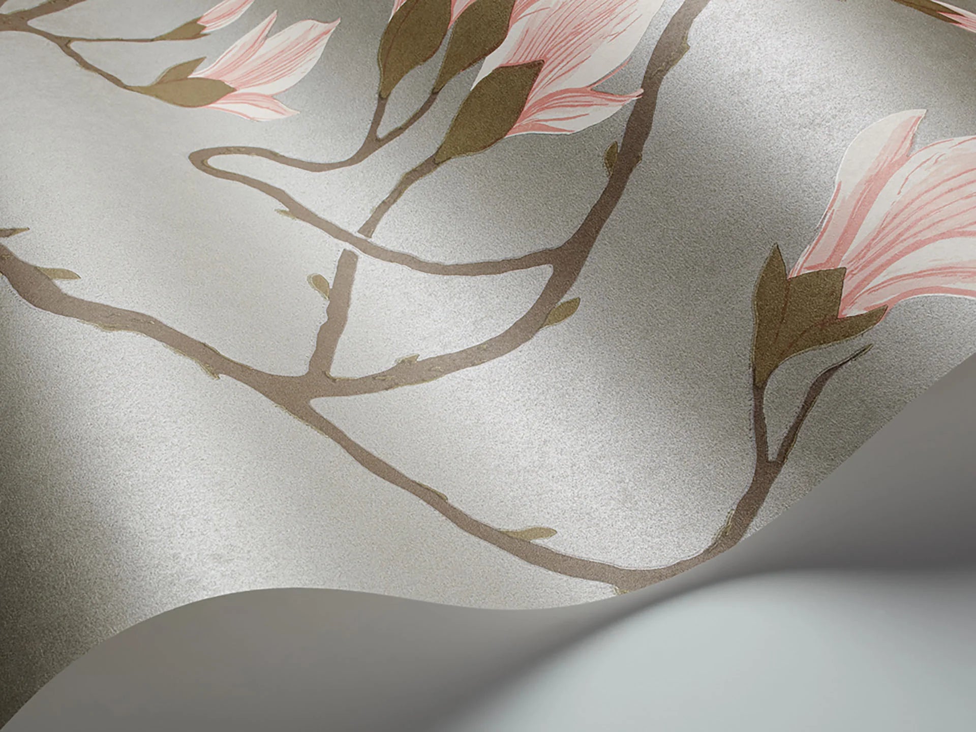 Cole & Son Contemporary Collection, Magnolia, Alabaster on Metallic Silver