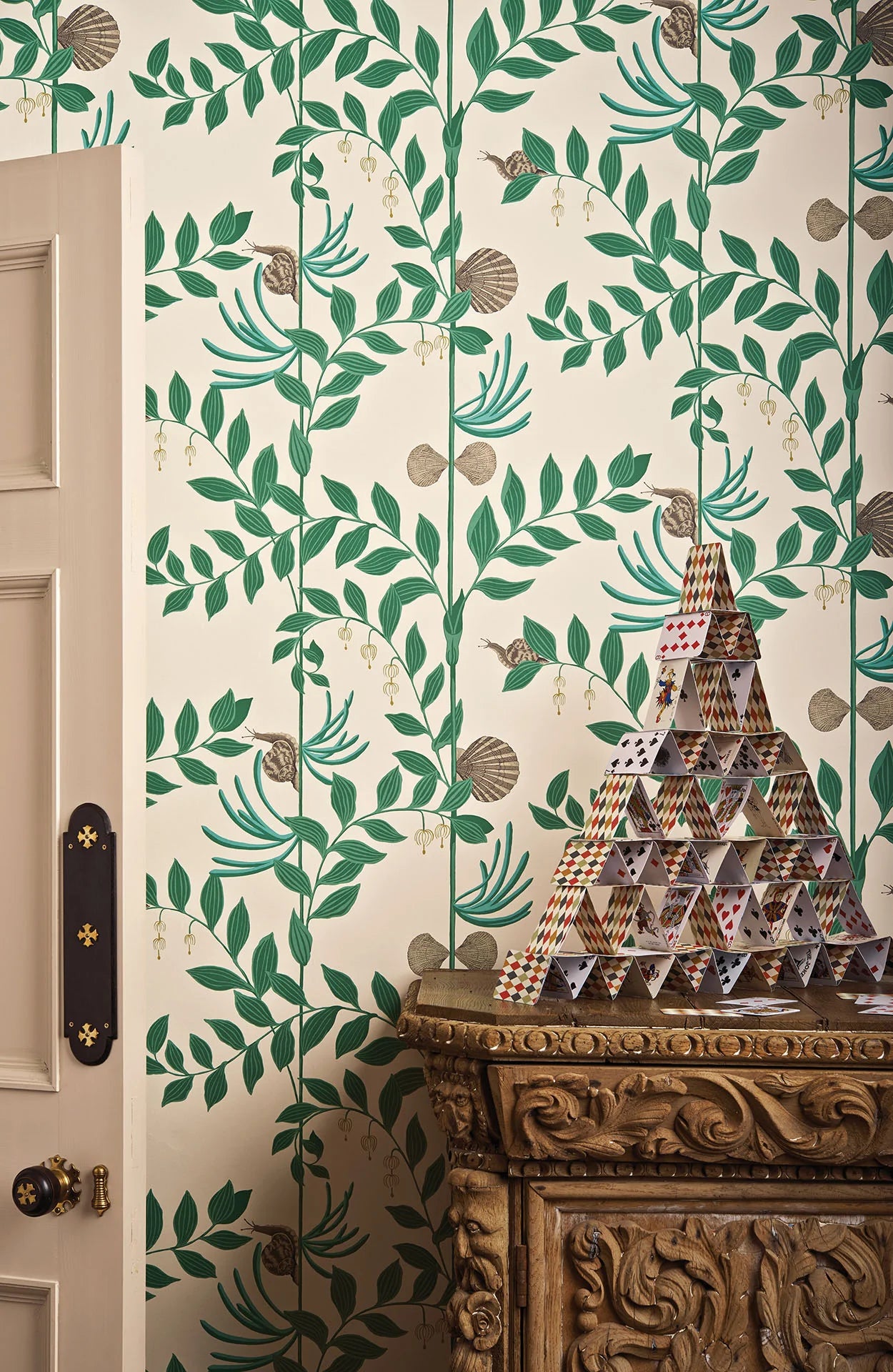 Cole & Son Whimsical Secret Garden, Forest Green on White