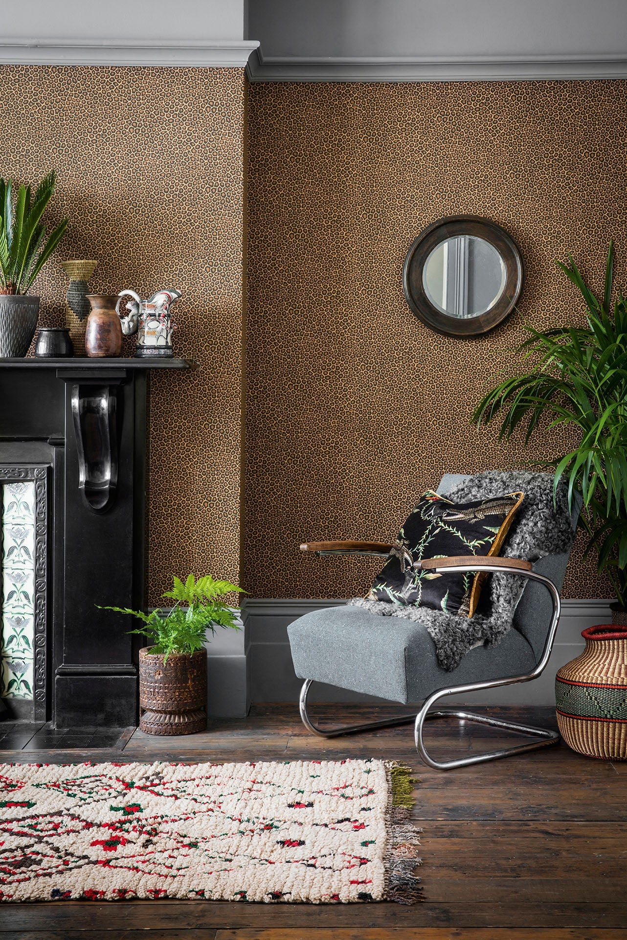 Cole & Son Ardmore Senzo Spot, Charcoal & Ginger