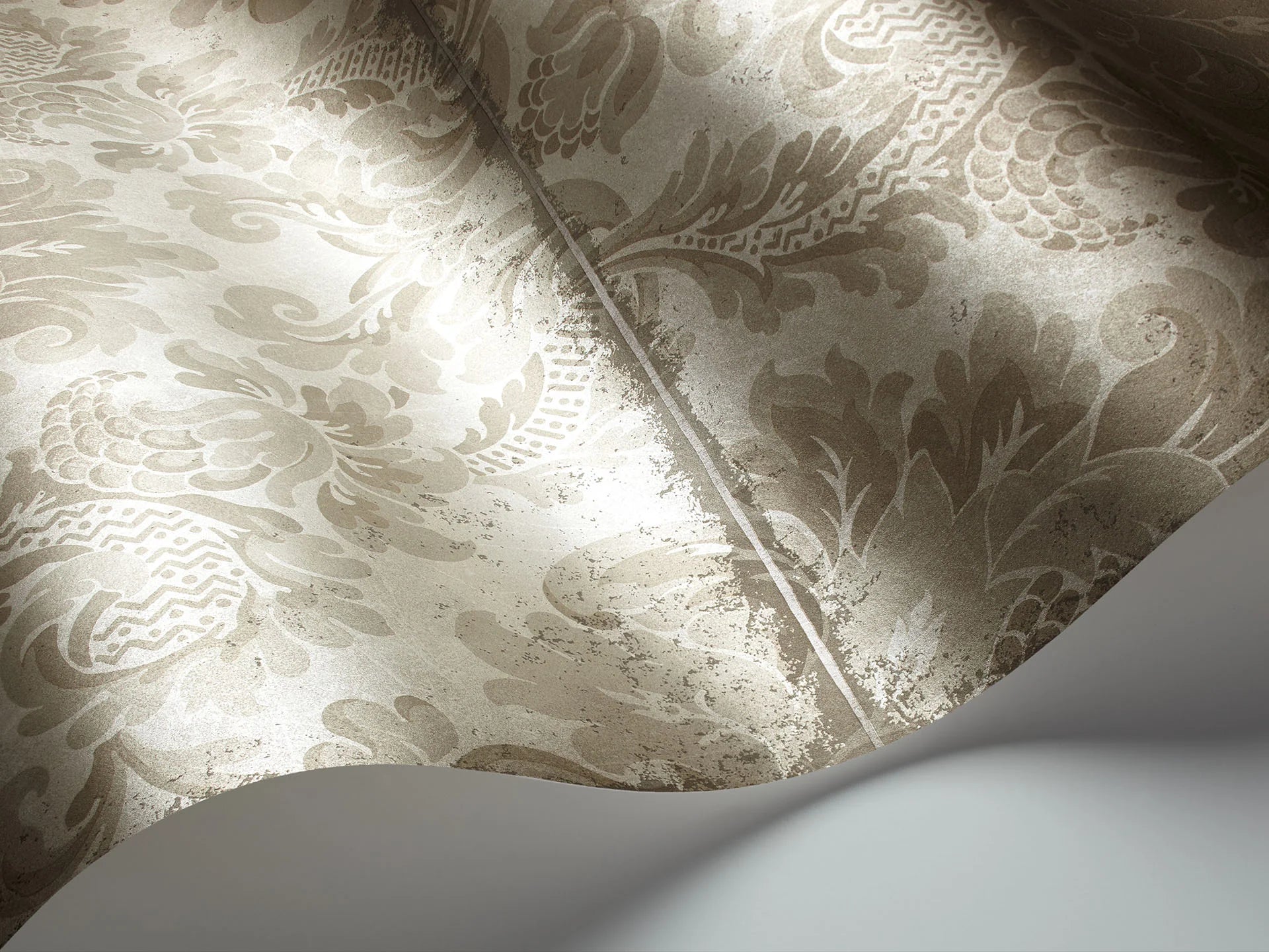 Cole & Son Mariinsky Damask Stravinsky, Metallic Gilver
