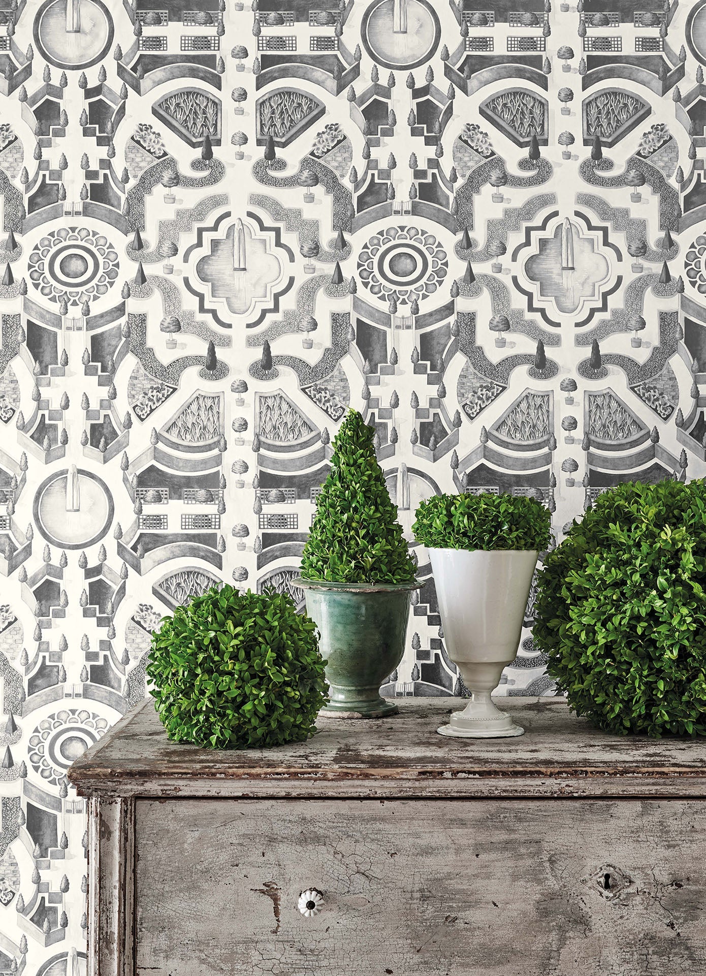 Cole & Son Botanical - Botanica, Topiary, Soot