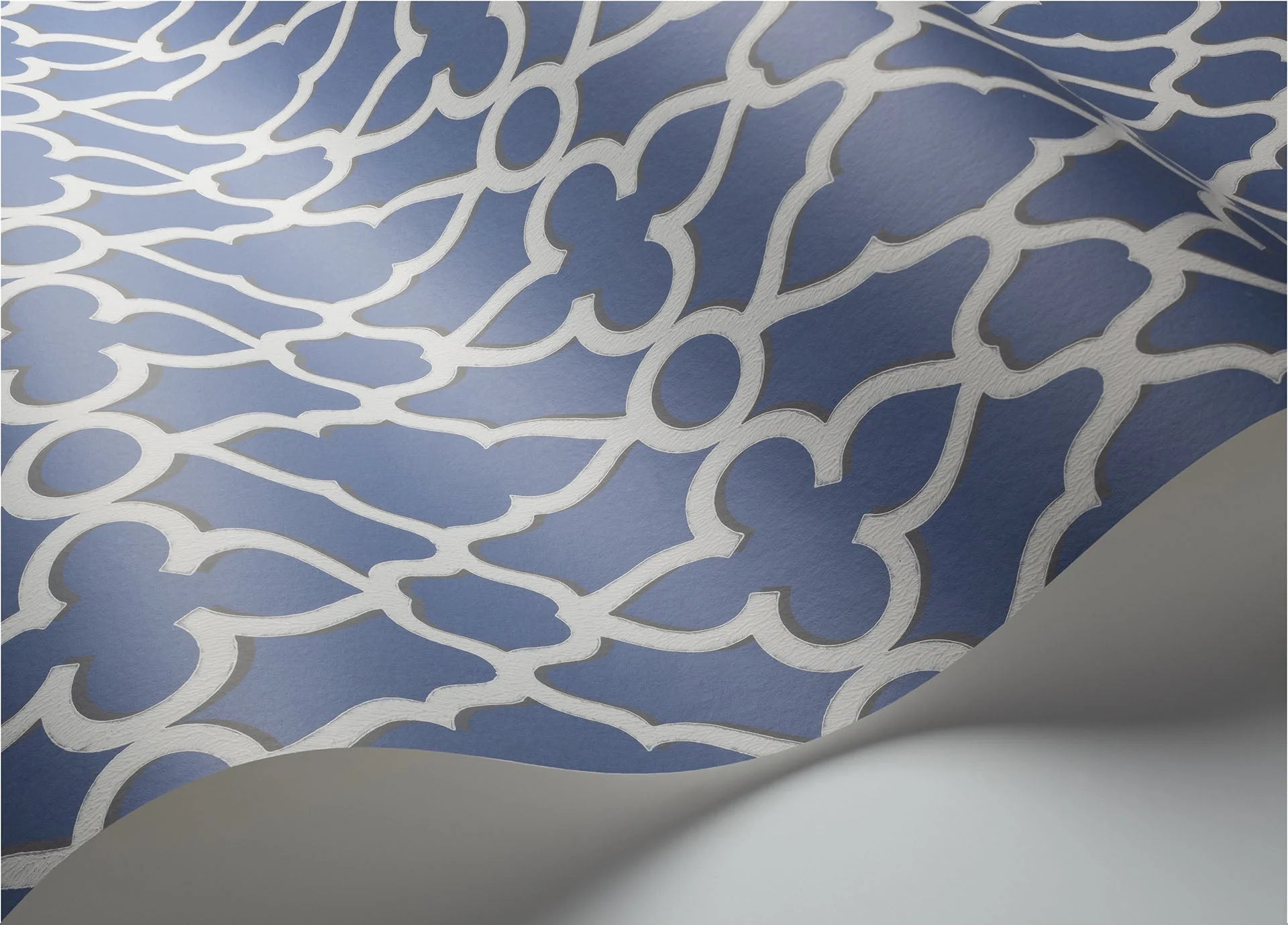 Cole & Son The Pearwood Collection.  Treillage, White on Hyacinth