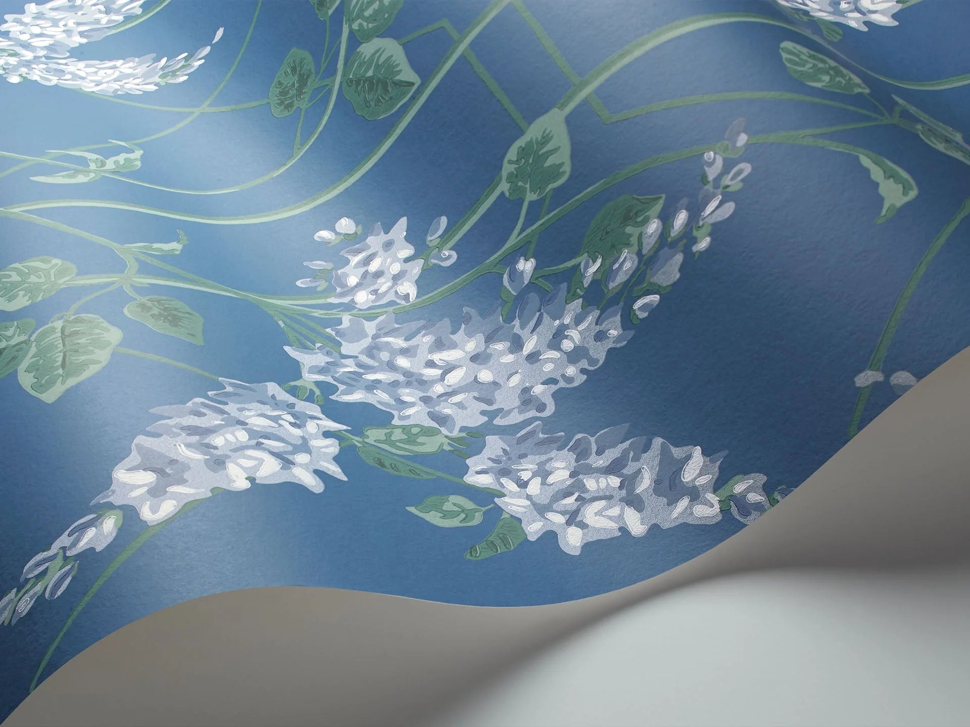 Cole & Son Botanical - Botanica, Wisteria, Powder Blue & Viridian on Cerulean Sky (kopie)
